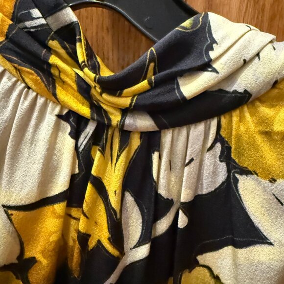 MILLY Riley Paper Peony Print Mock Neck Sleeveless Top, Yellow/Black, L - Picture 6 of 10